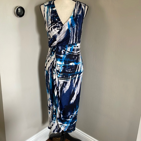 Adrianna Papell Dresses & Skirts - Adrianna Papell tie die blue dress perfect